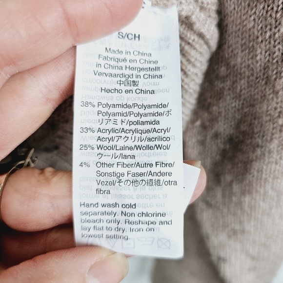 Madewell AF522 Blush Pink Wool Blend V-Neck Sweater, size Small - Picture 7 of 7